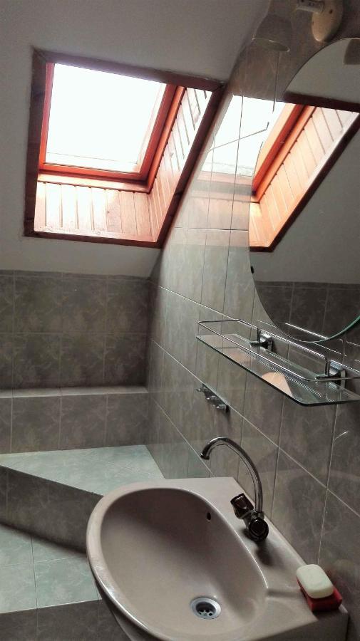 Apartment Balatonlelle 6 Екстериор снимка